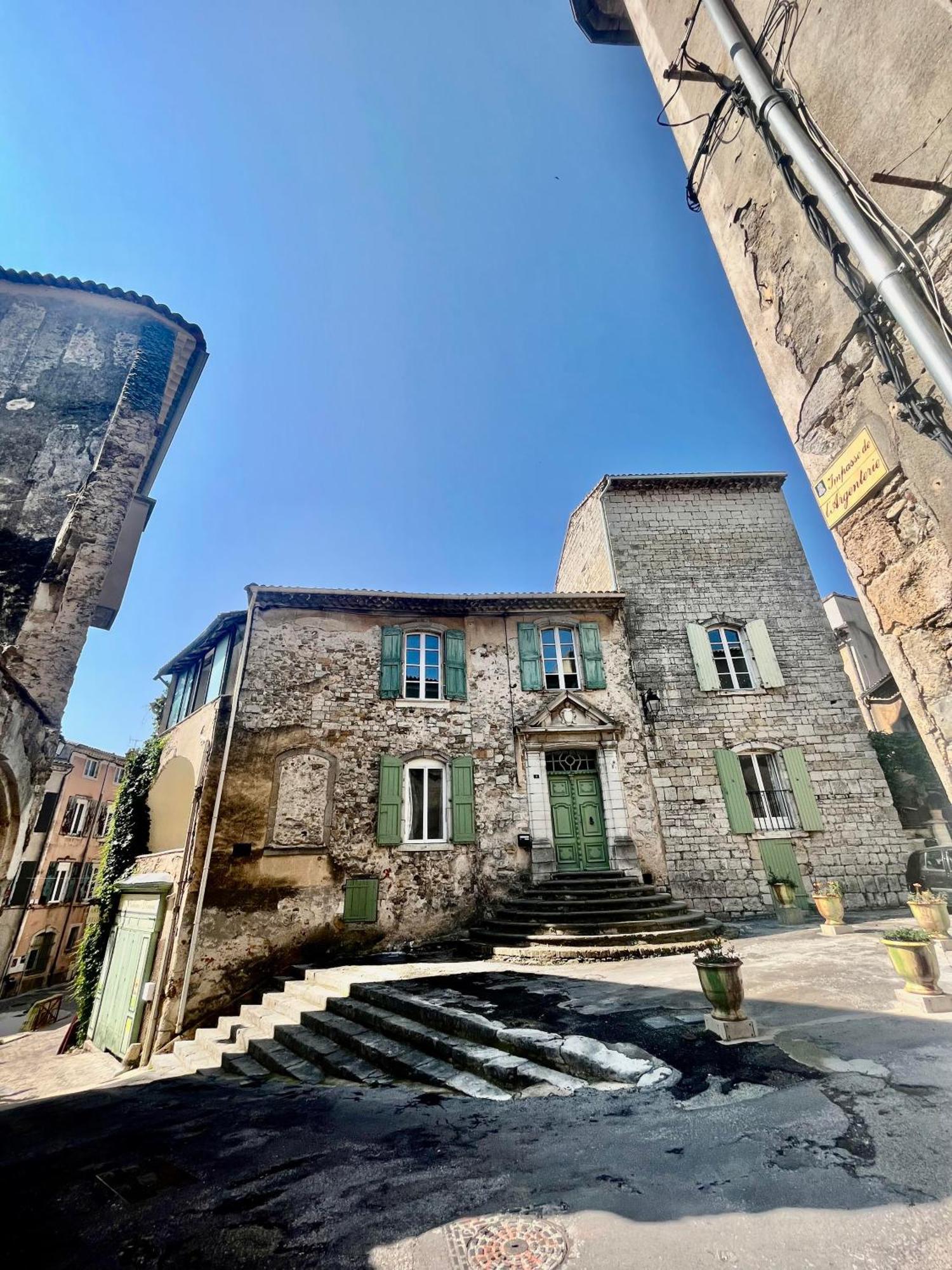 La Tour De Pezene Bed & Breakfast Anduze