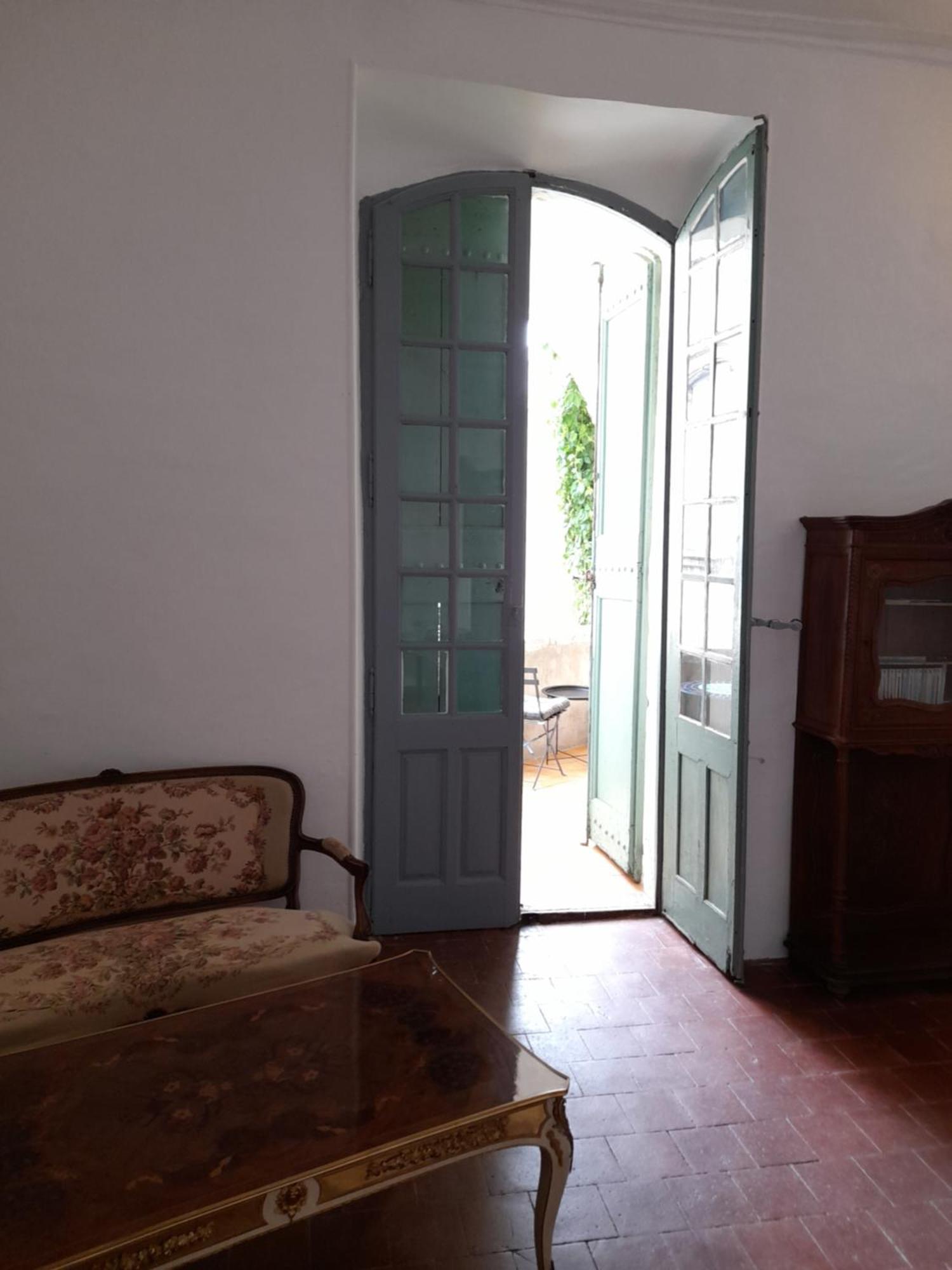 La Tour De Pezene Bed & Breakfast *